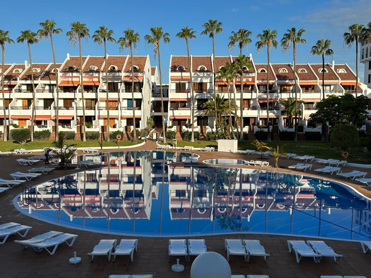 Sunny 2-Bedroom Apartment In Parque Santiago II Playa de las Americas  Eksteriør bilde
