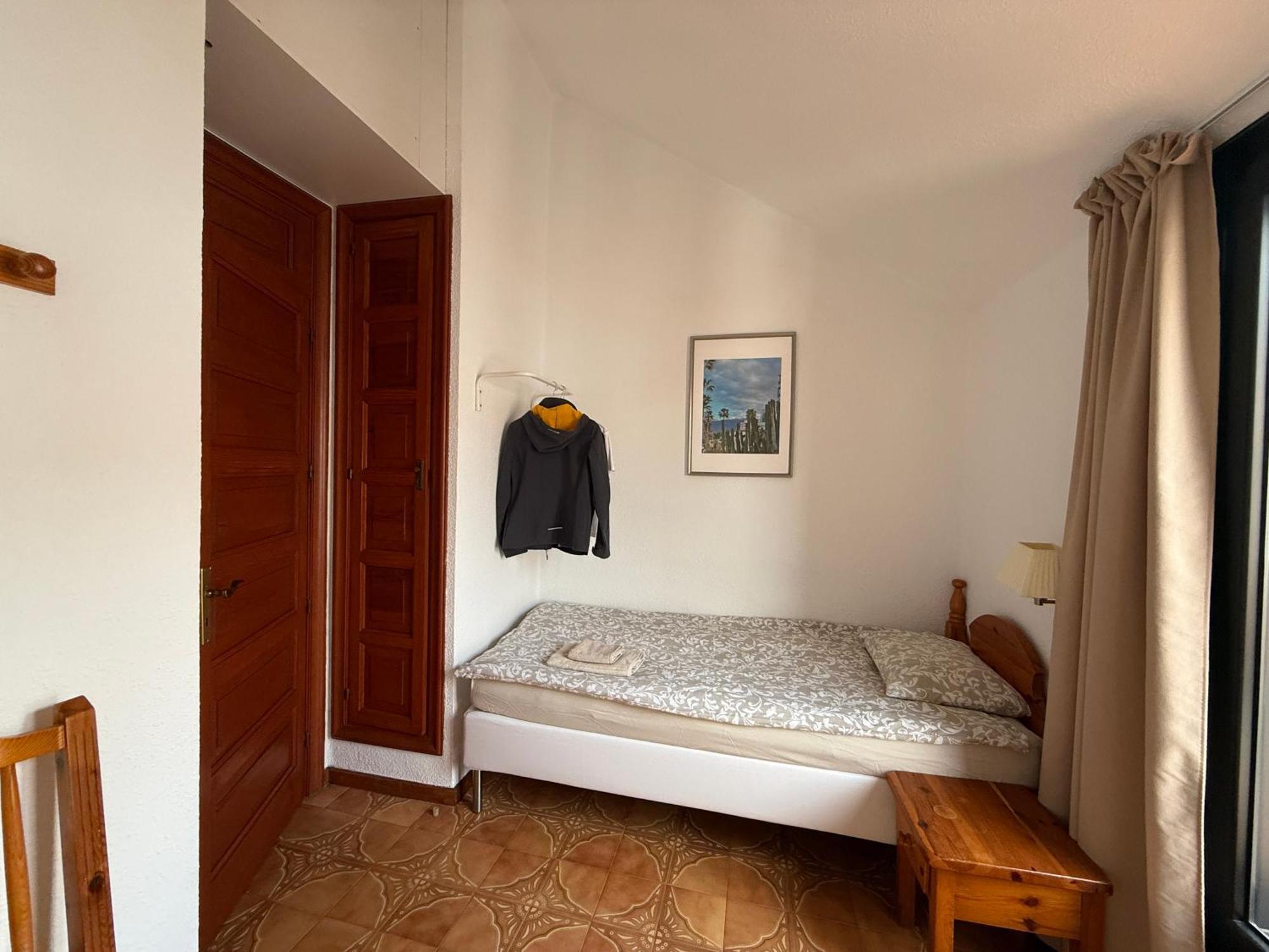 Sunny 2-Bedroom Apartment In Parque Santiago II Playa de las Americas  Eksteriør bilde