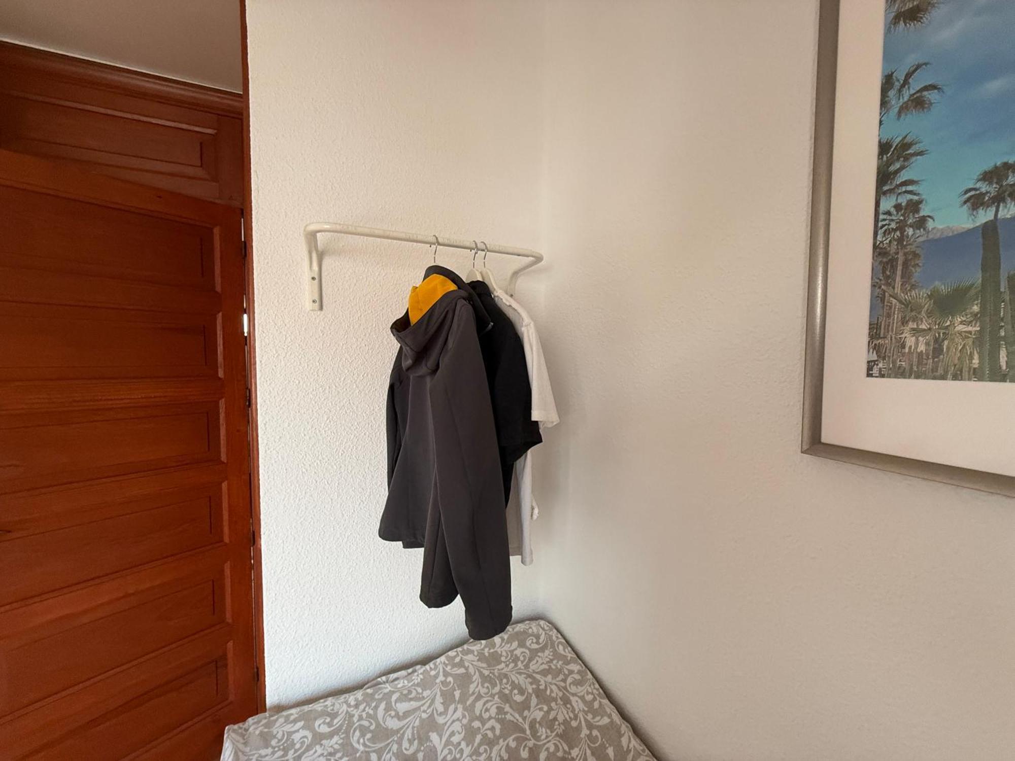 Sunny 2-Bedroom Apartment In Parque Santiago II Playa de las Americas  Eksteriør bilde